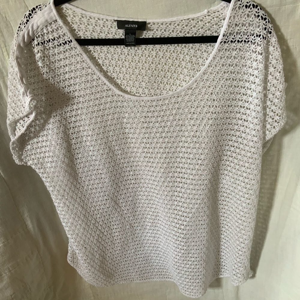 Alfani Size Large White Light Weight Crochet Beach Shirt Spring Break Ready